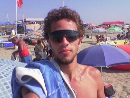 moi a mehdia beach